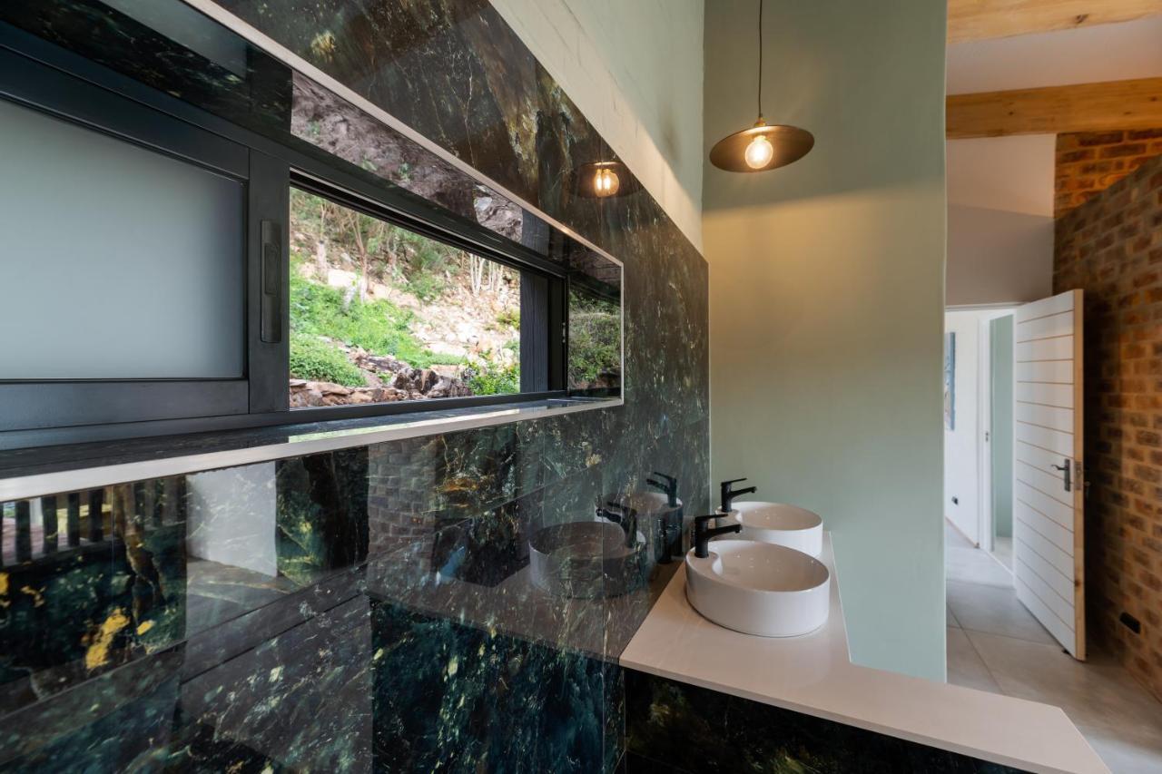 Knysna Lagoon Views In Style With Solar Backup Екстер'єр фото